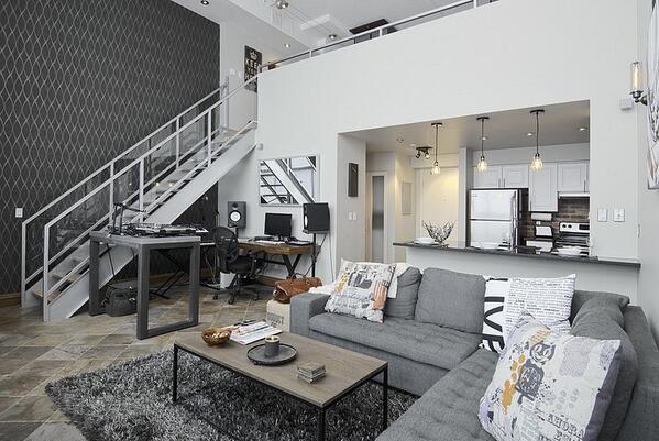ScarabProjects's tweet image. “@HomeAdore:Loft by marianiLIND homeadore.com/2014/06/16/liv…
Please RT #architecture #interiordesign http://t.co/ZF2pRQLkxD” insane!