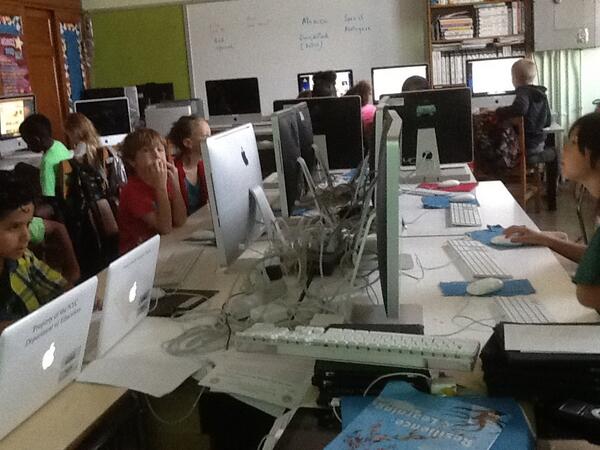 PS10Tech's tweet image. This is my class, tweet, tweet! -JW #ps10st #ps10sw