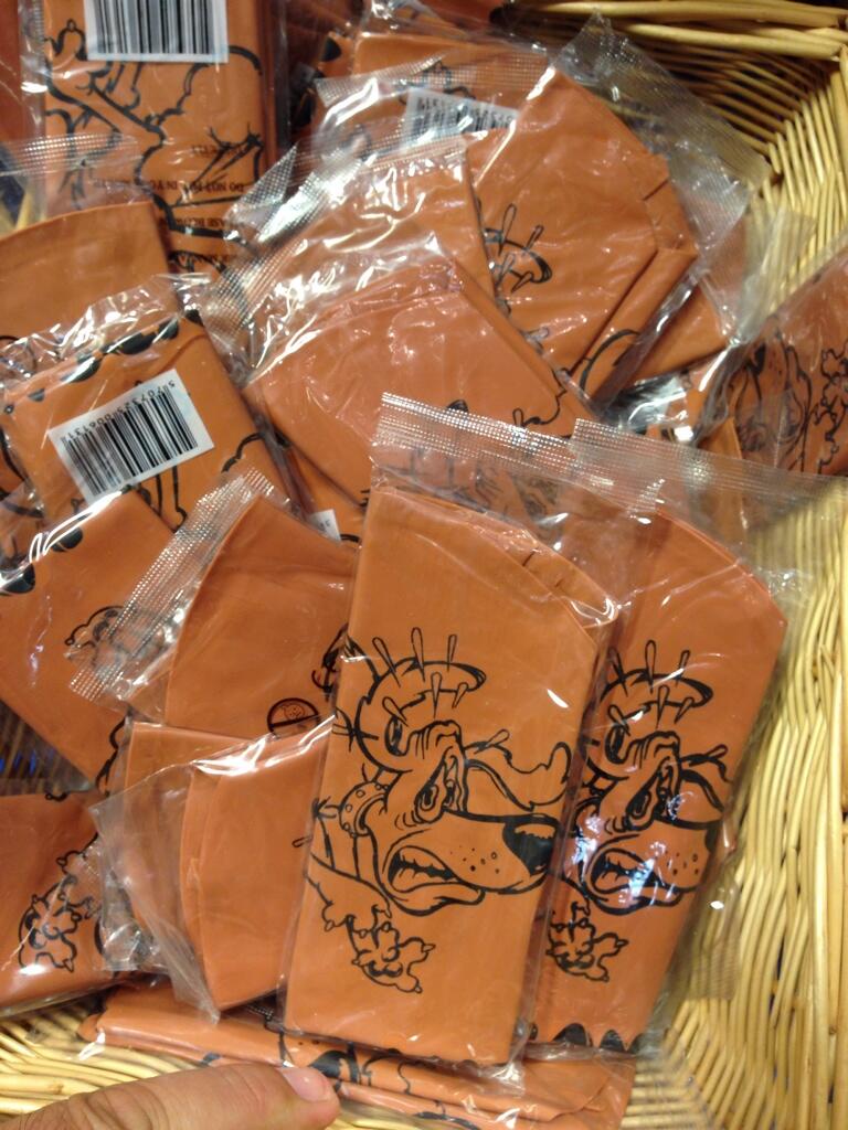 BqRwL8qIcAAu13s.jpg:large