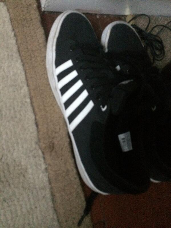 5 stripe adidas