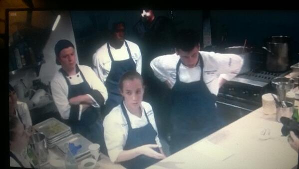 wilolu2k2's tweet photo. Enjoying watching you guys! @chefchriscoombs  @Chris_D_Viaud13 @ChefStefBui http://t.co/jxue6sIcUn