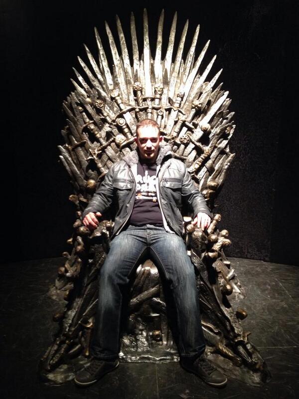 TourOfThrones's tweet image. #Throners are still coming in on Faceboook facebook.com/TourOfThronesNI Were you on the Iron Throne?