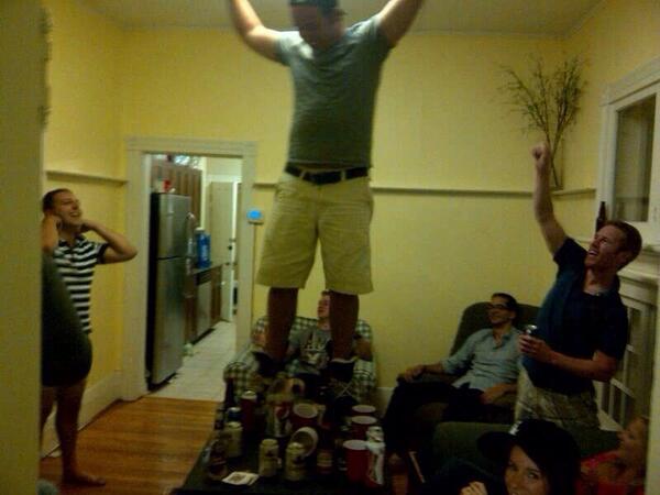 Cranberry_Cup's tweet photo. Creeping up on that time of year again! #BecauseItsTheCup @blef4 http://t.co/li7sGrR0lg