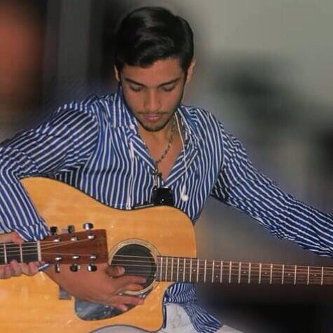 thalesecaio's tweet photo. Let the music roll! #MusicLover #Fishman #Fender #Acoustic #AcousticGuitar #NoFilter @Caio_TeC http://t.co/bQcqNdmmQT