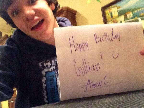 Magcon009's tweet photo. Only if that G was a J.. &amp; if it was my birthday.. @AaronCarpenter_ http://t.co/mkQlaoUydZ