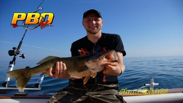 PBOTV's tweet photo. @TylerPurol celebrating fathers day on the water catching #walleye http://t.co/Co1rcUgvtL