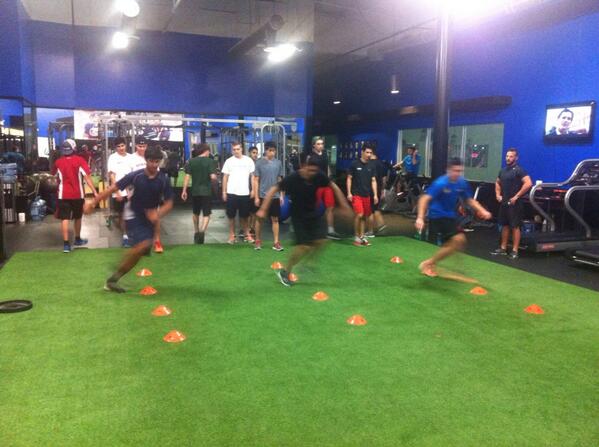 SurreyEagles's tweet image. Fast feet!!! The boys are going tonight @Pro4Sports