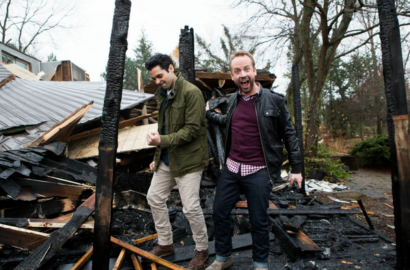 NeverEverAtHome's tweet photo. THAT'S ALL FOLKS! Thanks to everyone for watching #NeverDoThis Season2! @DiscoveryCanada @normsousa @TeddyWilson http://t.co/pb0Nxq38JY