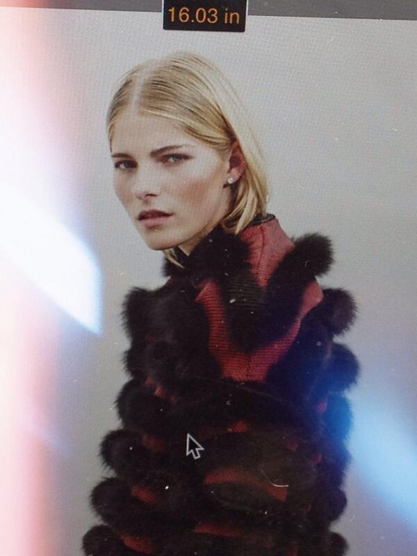 Sneak peak of <a href="/RBradleyLondon/">Rebecca</a> shoot today  💋💋✌️✌️