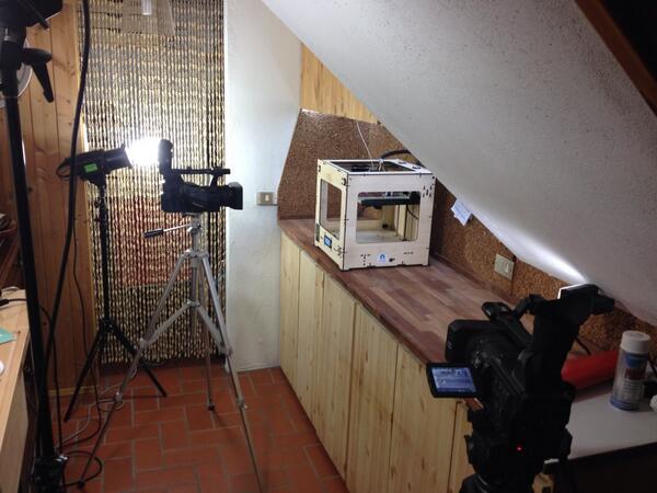 Riprese in corso in casa #prototy3D #video #3dprinting #timelapse