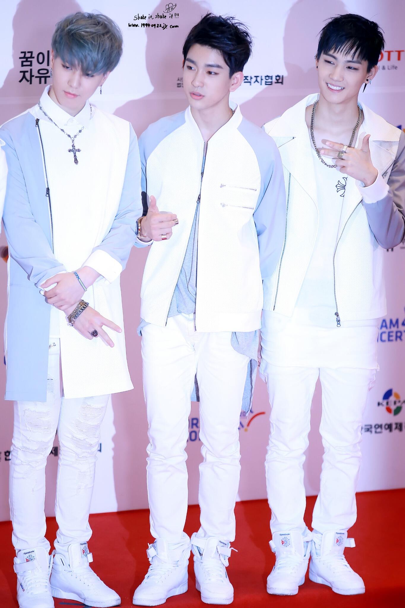 BqUM9cNCMAEDuOX.jpg:large