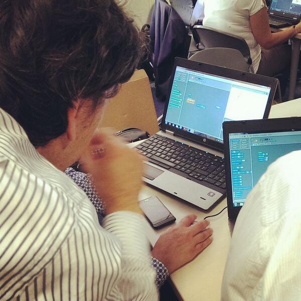 enrico_martines's tweet image. Sessione di formazione @CoderDojoRoma agli @HPVolunteers  #coderdojio @HPEnterpriseIT @HP_Italia
#dojopics