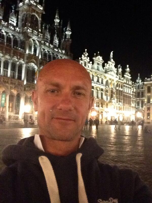 Helicoppers finished in Brussels at 20.30 hrs on 15/06/14 and had just enough time to visit The Grand Place