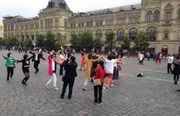 Embedded image permalink