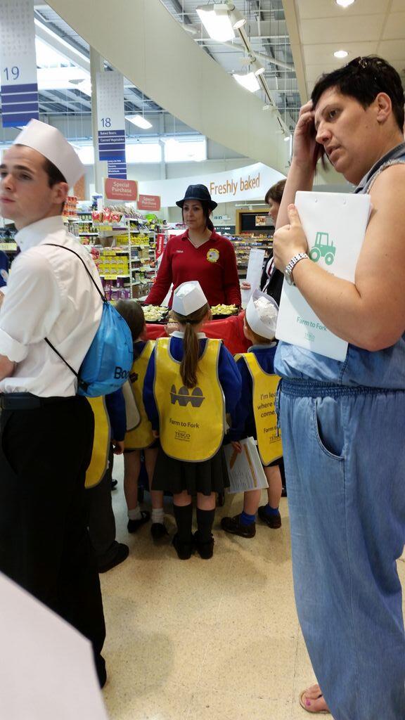 Farm to fork, Emma talking to the children about cheese, brill! <a href="/rsc216/">Richardcollier</a> <a href="/JamesG39/">James Garland</a>