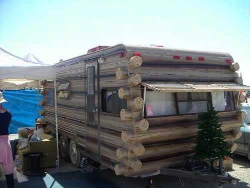 RVTrder's tweet photo. Check out this custom "log camper"...we love it! #uniquerv http://t.co/EpNUaA5LFo