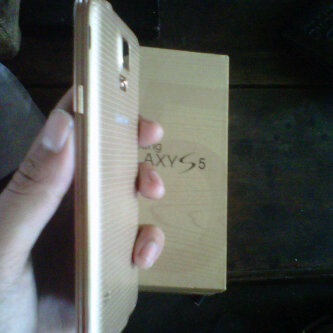 liaaugustine's tweet photo. S5 gold...minat silahkan PM http://t.co/qJunHtLiyO