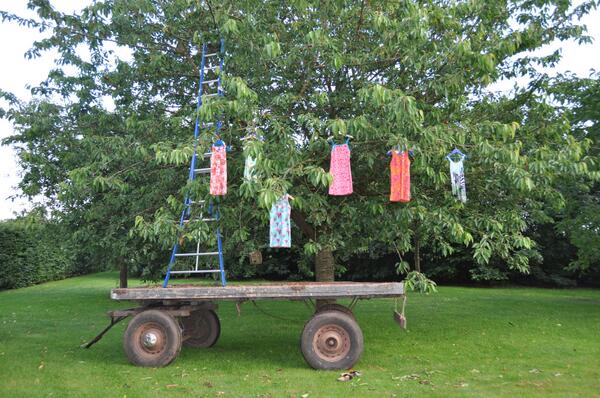 25% korting op de kinderkleding! (Dit geldt natuurlijk ook voor de dameskleding!)