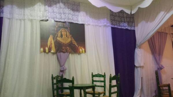 Hoy a. Las 12 canto de la salve rociera en caseta <a href="/SaetayCobre/">Caseta SaetayCobre</a>, cofrade los 365 dias del año