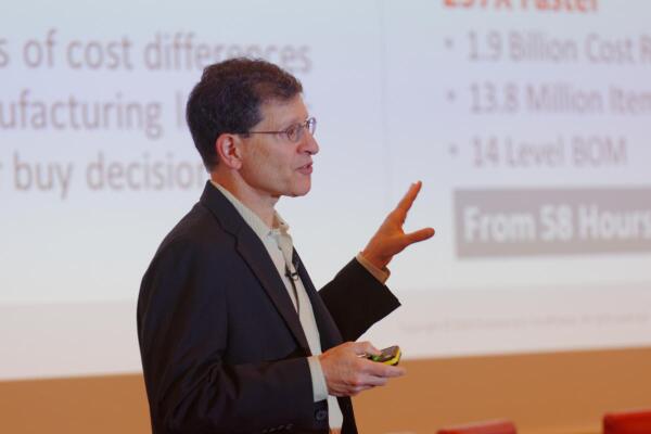 OracleDatabase's tweet image. MT @spwalker: Photos of the launch event for #DB12c #OracleDBIM in Frankfurt, now on Flickr: bit.ly/1lO64aM