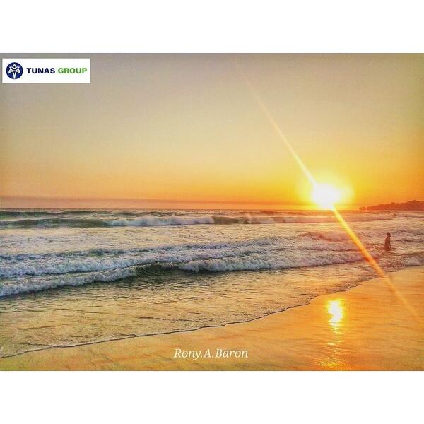 Pantai Sawarna 
@mytunasgroup
<a href="/tunasgroup/">Tunas Group</a>
#TunasPhotoContest
#TunasExperience
#TPC_Landscape
instagram.com/p/pWUnrhB17T/