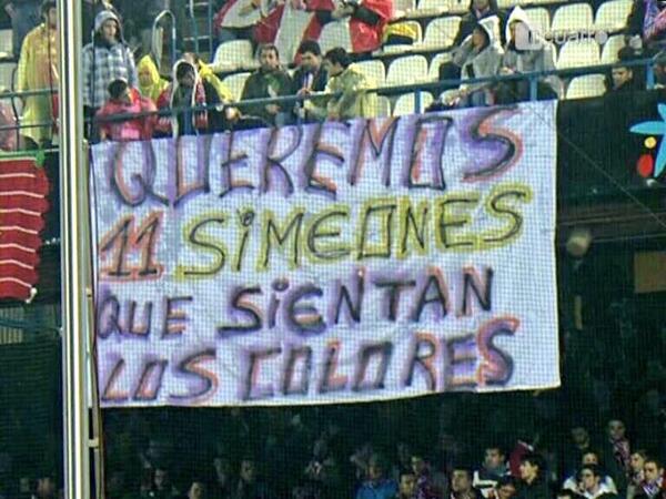 AficionesFut's tweet photo. La afición del Atleti lo tiene claro http://t.co/hR9F68D4hu