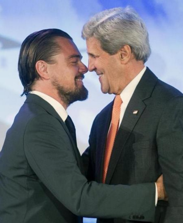 robdelaney's tweet photo. TITANIC 2: TWICE as WET http://t.co/exUlONr1Ml