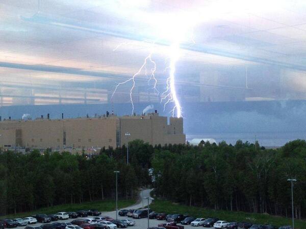 NewsBayshore's tweet photo. Tornado pic at Owen Sound airport, and Lightning strike at Bruce Power sent by listeners to Bayshore news. http://t.co/uVfULJIJCR