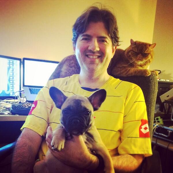 ragomusic's tweet image. Fun time with my pets before heading to @google this weekend. Thx Chicago! #androidteam #siliconvalley @base10labs