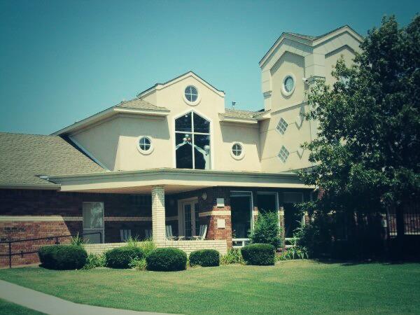 I'll be living here in OKC for 3 months, a month and a half at a time. I leave Sunday. 😁 #hyperbaricoxygenchamber