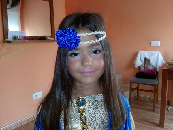 saracanilla's tweet photo. La princesa ma guapa para su mamii!!! Tq princesitaa!! http://t.co/zePtfOdh8M