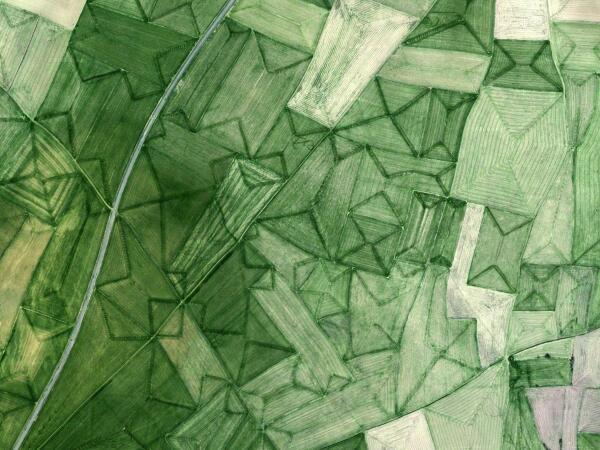 WIRED's tweet image. Some of the most breathtaking swatches of the Earth's surface, taken from Google Maps wrd.cm/1qoT9Pt