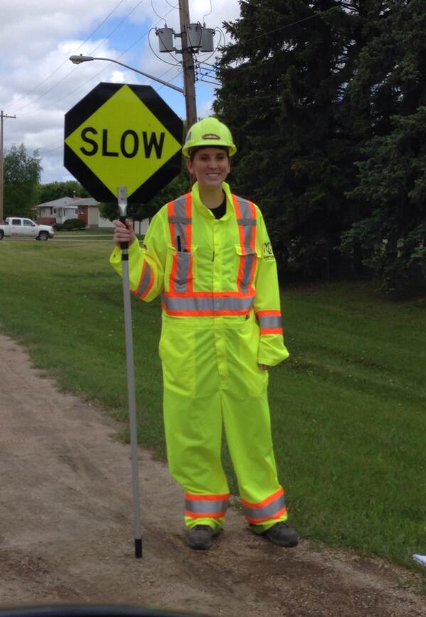 mrsrex05's tweet photo. Smartest sister in the family! #mastersstudent #safetyfirst @beavs9 http://t.co/kXakLR0ekb