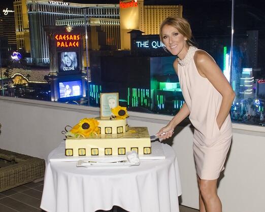 celinedion's tweet photo. Celine celebrates her 200th performance of her new show @ColosseumatCP @CaesarsPalace in Las Vegas! - TeamCeline http://t.co/GtTRmRUeFd
