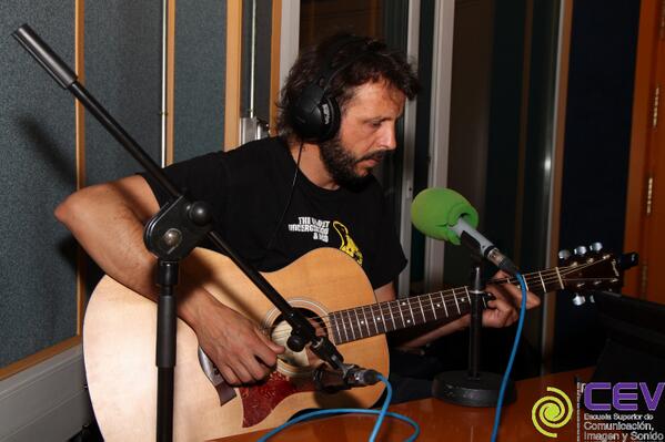 alsonde3's tweet photo. ¡¡¡Ya viene!!! @Javier_Minano + acústico #AhoraSe #GemidosSinAltar http://t.co/7UUtTmf0U2