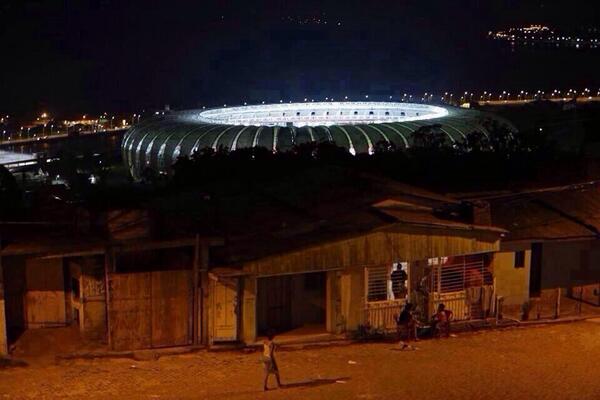 Deux mondes si loins mais si proches... #Brésil