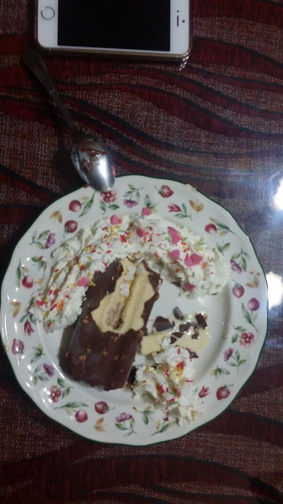 MariaJesuMoreno's tweet photo. Postresito k me a preparado mi niño si eske te tengo ke kere @nelsiton_9 http://t.co/AIFA9sjOAp