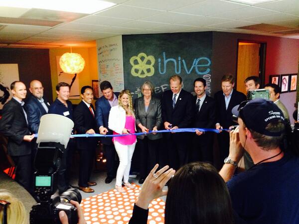 cleantechsd's tweet photo. Celebrating the launch of @CyberHiveSD #iHive incubator as part of @sdstartupweek! #IoT @darinandersen http://t.co/u477vW4Xxh