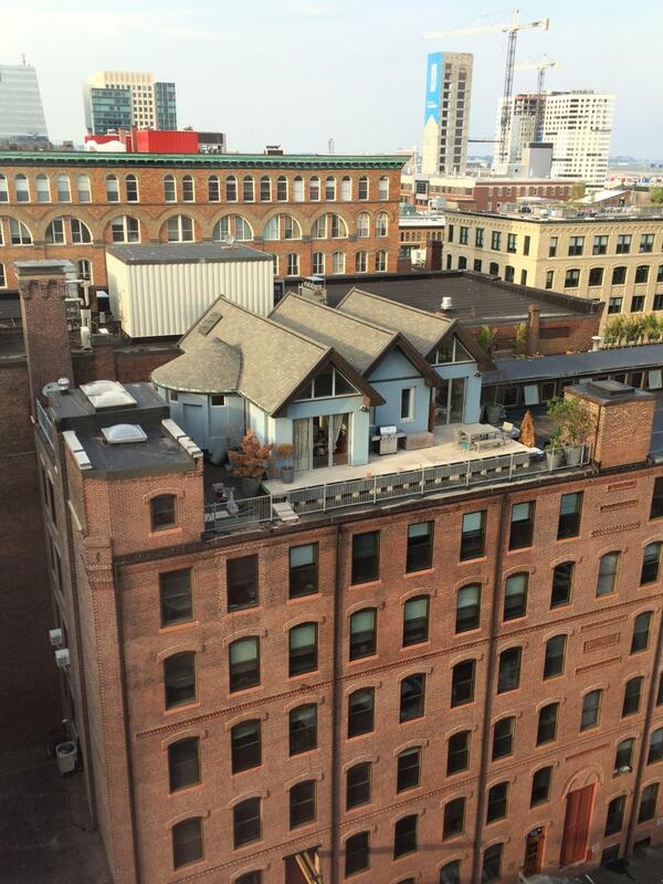 BostonTweet tweet picture