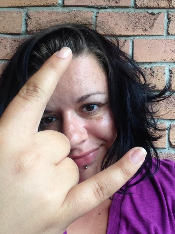 KarmicEvolution's tweet image. #MikeBoxRocks #FuckCancer