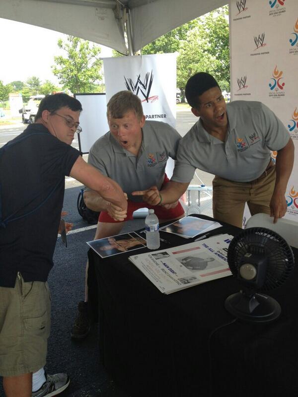 realfredrosser's tweet photo. Loved hanging with #mrbacklund. We work well 2gether. @wwecommunity @2014usagames #olympictown http://t.co/nfjkFJN8Sl