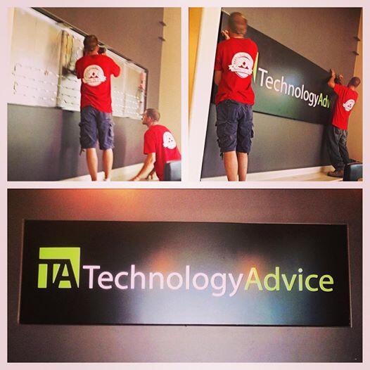 Technology_Adv's tweet image. We got an #OfficeMakeover today with our new #TechnologyAdvice sign! #lookingood thanks to @BrandImaging