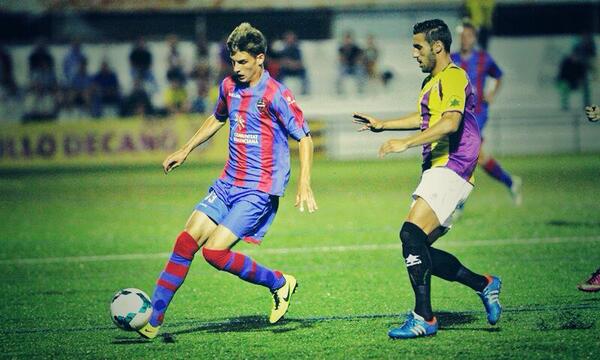 Globality_Sprts's tweet photo. El futbolista @caalde21 del UD Levante será la 1ªvisita del #CampusDeSanJavier. Estará el domingo con nosotros. http://t.co/Y1K3ZHfQ6J