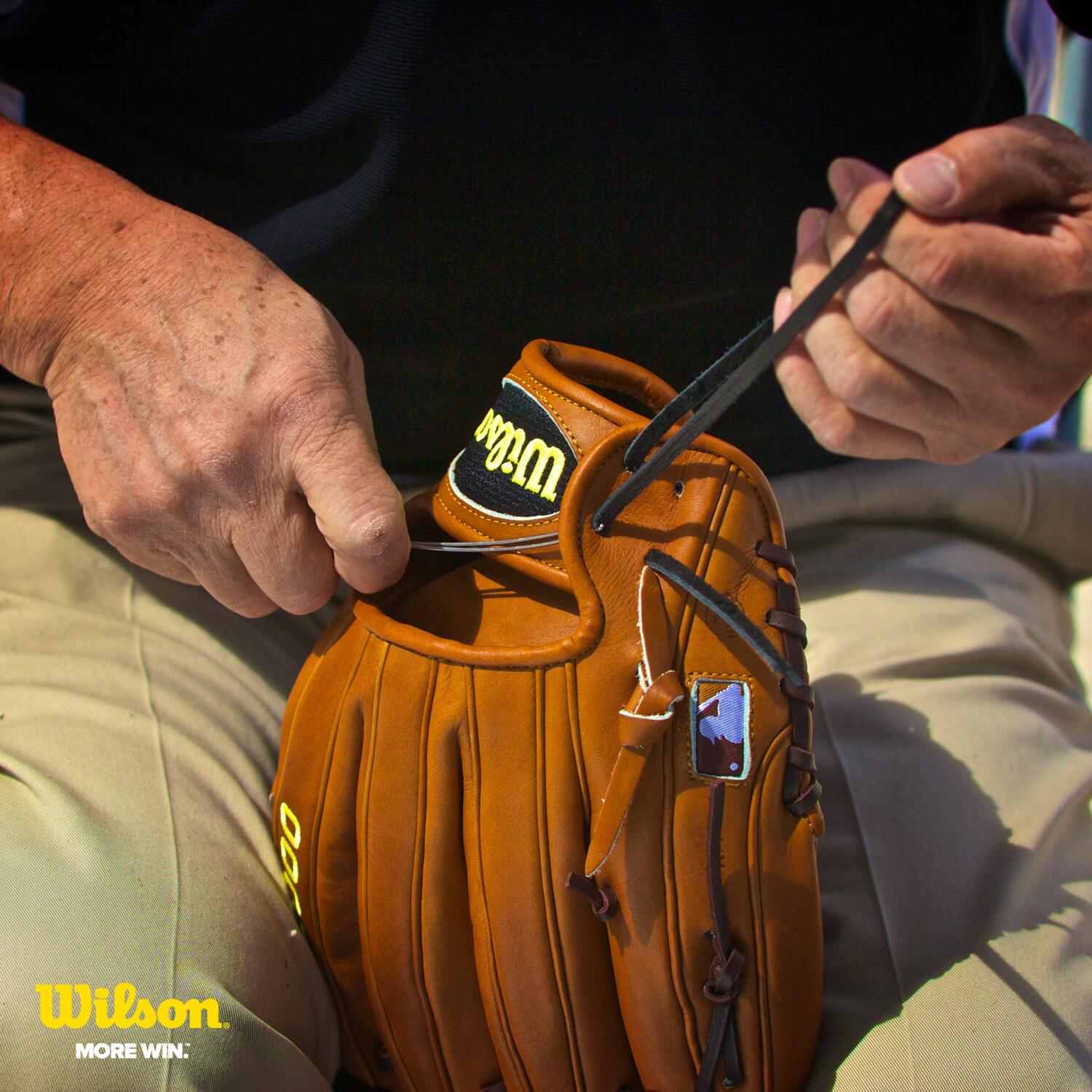 Wilson Baseball & Softball on X: Need to tighten your wrist strap for a  more custom fit? Wilson Glove Guru Aso-san has you covered. Video coming  soon!  / X