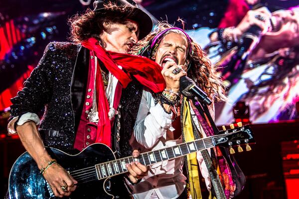 Aerosmith's tweet photo. RETWEET if you've seen @JoePerry and @IamStevenT rock in real life! http://t.co/nDAs7spnO6