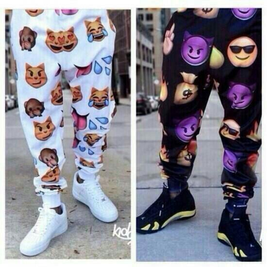 Juniors Emoji Leggings