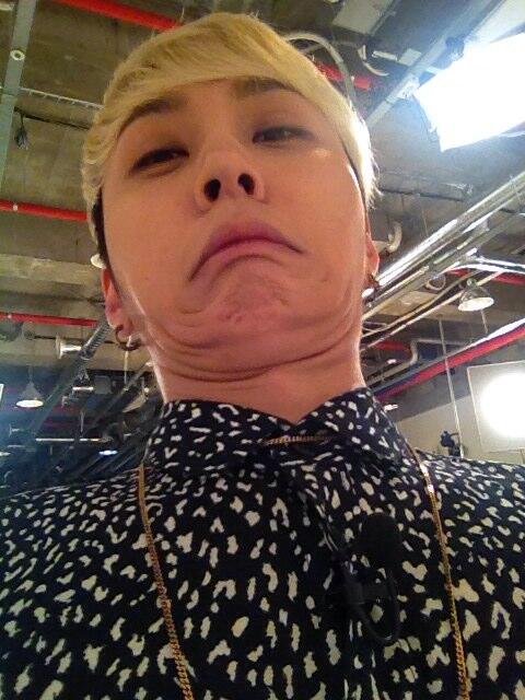 BqZ2zeCCcAANhP0.jpg:large