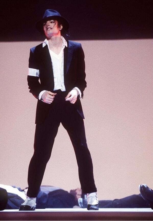 マイケルジャクソン画像 Mjkingmj Twitter