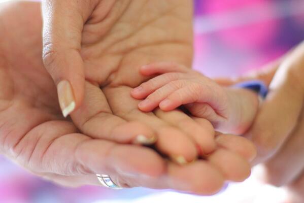 LakshmiManchu's tweet photo. Introducing our bundle of joy born on @premanand6 bday &amp; Father's Day 15/06/14 @ 12.37pm weighing 6lbs. Pichha cute 👧 http://t.co/0MlyElyqX5