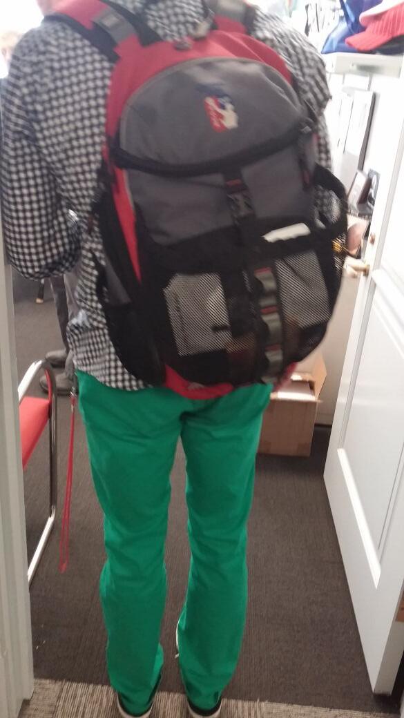 kpowell720's tweet image. This guy is filling in for @CochranShow today... #greenpants @PeteMcMurray